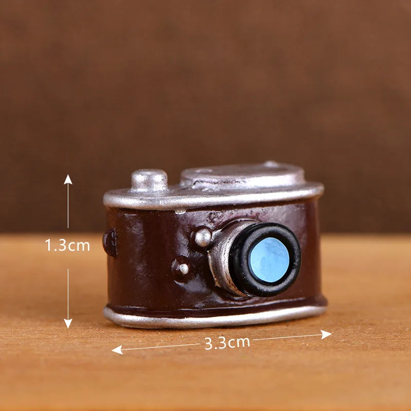 Retro Appliances Model Miniature Camera Gramophone TV Radio Fan Wall Clock DIY Doll House Decor, Terrarium Landscape Figurines
