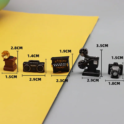 Retro Appliances Model Miniature Camera Gramophone TV Radio Fan Wall Clock DIY Doll House Decor, Terrarium Landscape Figurines