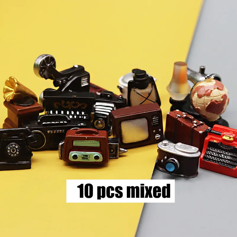 Retro Appliances Model Miniature Camera Gramophone TV Radio Fan Wall Clock DIY Doll House Decor, Terrarium Landscape Figurines